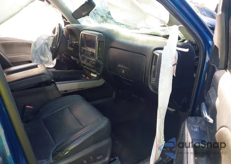 2015 Chevrolet Silverado 1500 2Lt from USA, damaged, VIN 3GCUKREC4FG220751